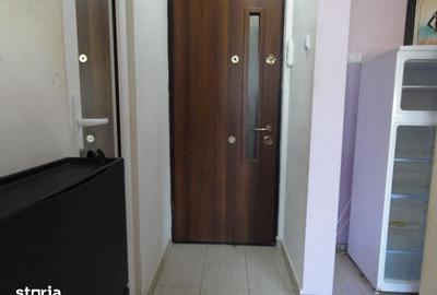 Garsonieră decomandată în Central - 3