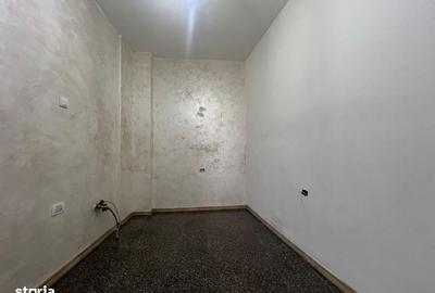 Spațiu comercial, de 35 mp, în Trocadero
