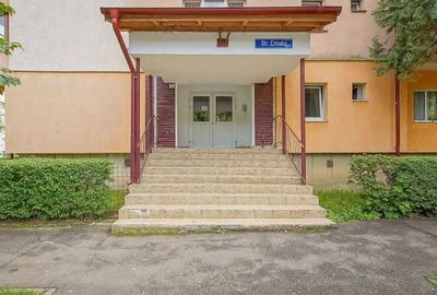 Apartament cu 2 camere decomandat în Răcădău