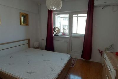 Apartament cu 3 camere în Moșilor