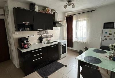 Apartament cu 2 camere decomandat în Central - 2