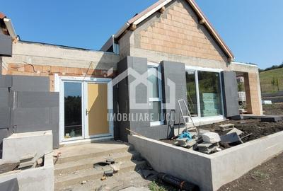 Casă individuală cu 4 camere cu Canalizare în Jucu de Sus - 13