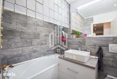 Apartament cu 2 camere decomandat în Lenin