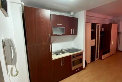 Garsonieră decomandată în Cloșca