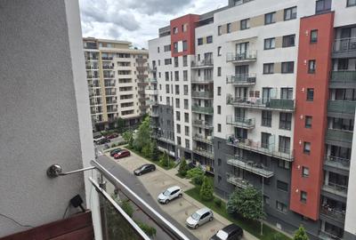 Apartament cu 2 camere decomandat în Tractorul - 1