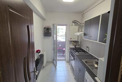 Garsonieră în Vest