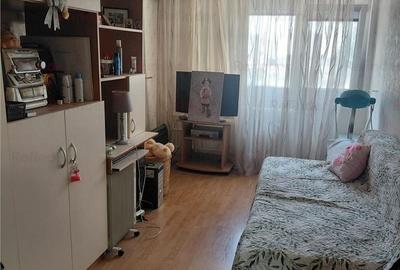 Apartament cu 4 camere decomandat în Pantelimon - 10