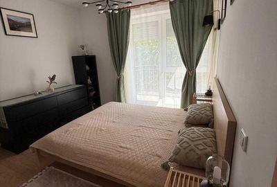 Apartament cu 2 camere semidecomandat în Apărătorii Patriei