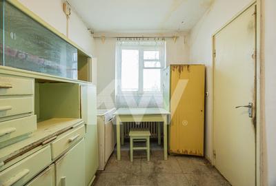 Apartament cu 4 camere semidecomandat în Calea București - 4