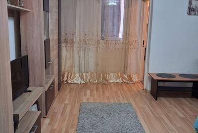 Garsonieră decomandată în Exterior Vest