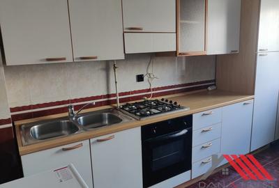 Apartament cu 3 camere semidecomandat, mobilat în Semicentral - 4