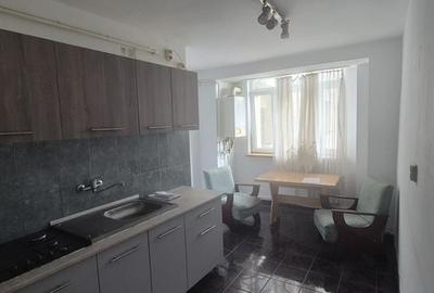 Apartament cu 3 camere decomandat în Central - 5