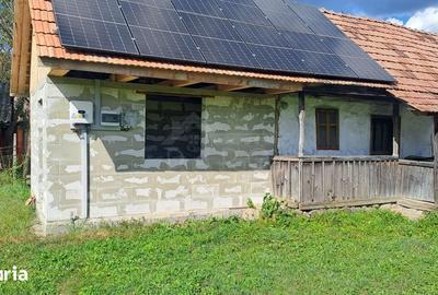 Casă cu 2 camere cu Teren 1700 Mp în Chiheru de Jos