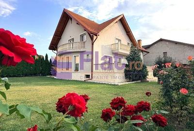 Casă cu 4 camere cu Teren 1038 Mp în Sânpetru
