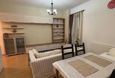 Apartament cu 2 camere decomandat în Apărătorii Patriei