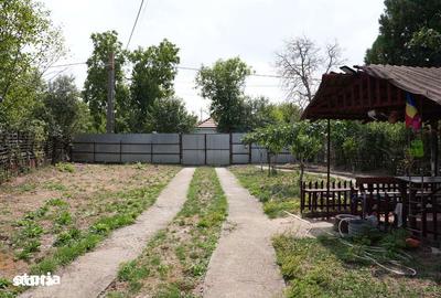 Casă cu 4 camere cu Teren 1100 Mp în Gepiu - 2