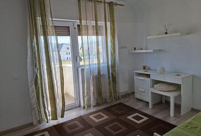 Apartament cu 3 camere decomandat, mobilat în Exterior Sud - 6