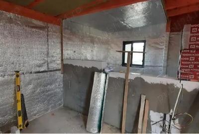 Casă cu Teren 1000 Mp în Smârdan - 2