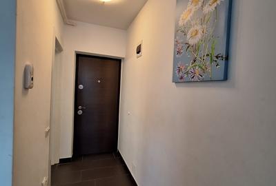 Apartament cu 3 camere semidecomandat, mobilat în Florești - 11
