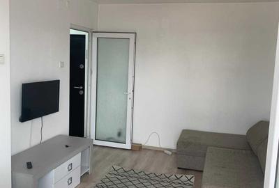 Garsonieră decomandată în Podu Roș - 1
