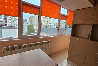 Apartament cu 2 camere decomandat în Central - 2