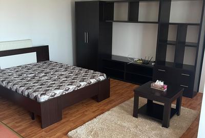 Garsonieră în Trivale