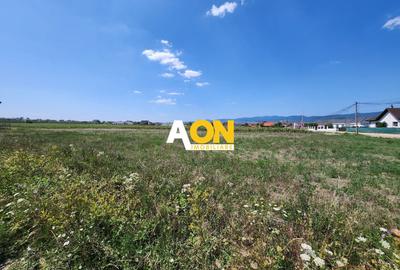 Teren Construcții intravilan de 511 mp, în Partoș - 4
