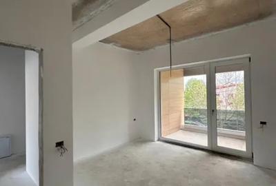 Casă cu 5 camere cu Teren 300 Mp în Primo - 16