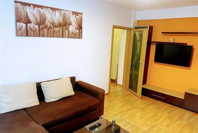 Apartament cu 2 camere semidecomandat, mobilat în Central