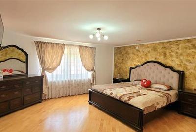 Casă individuală cu 15 camere cu Canalizare în Central - 14