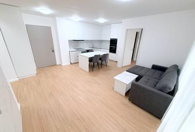 Apartament cu 3 camere semidecomandat în Central