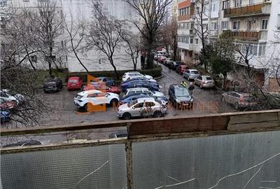 Apartament cu 3 camere semidecomandat în Micro 3 - 7