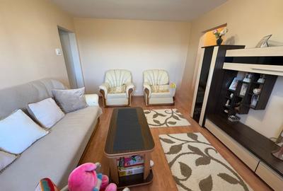 Apartament cu 2 camere semidecomandat, mobilat în Inel I