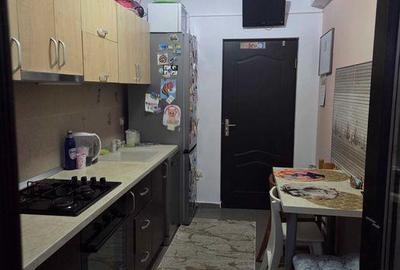 Apartament cu 2 camere decomandat, mobilat în Galata - 3
