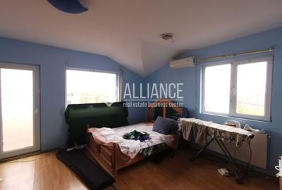 Casă individuală cu 5 camere cu Canalizare în Central - 2