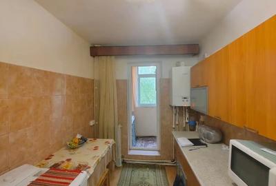 Apartament cu 3 camere decomandat, mobilat în Orizont - 4