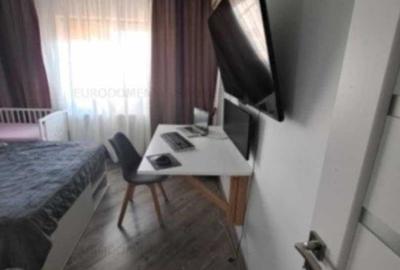 Apartament cu 2 camere decomandat în Exterior Vest - 2