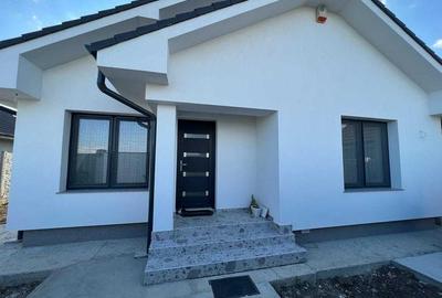 Casă cu 2 camere în Sântandrei - 2