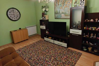 Apartament cu 3 camere decomandat, mobilat în Nicolina - 1