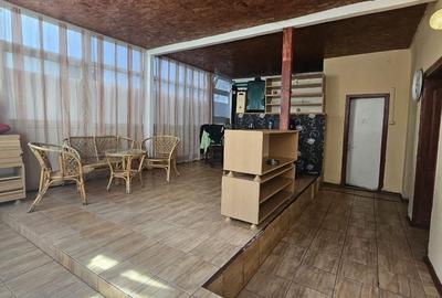 Spațiu comercial, de 50 mp, în Decebal - 3