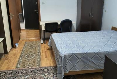 Garsonieră semidecomandată în Calea București - 2