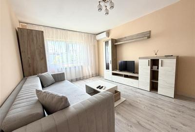 Apartament cu 2 camere decomandat în Nicolina