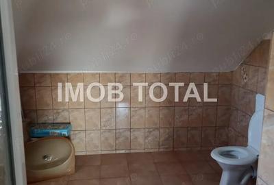 Casă cu 6 camere în Central - 4
