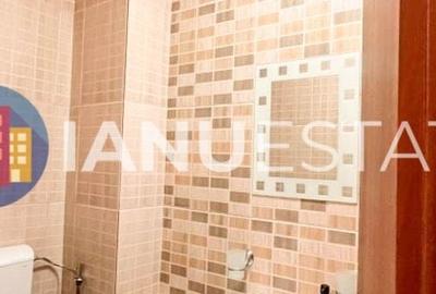 Apartament cu 3 camere semidecomandat în Tineretului
