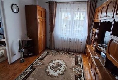 Apartament cu 2 camere nedecomandat în Exterior Vest