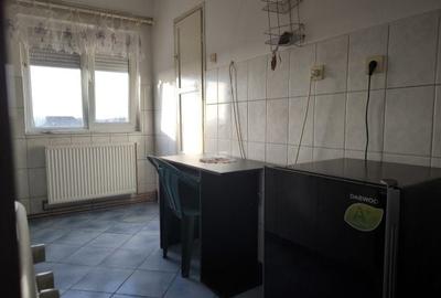 Apartament cu 2 camere decomandat în Central - 1