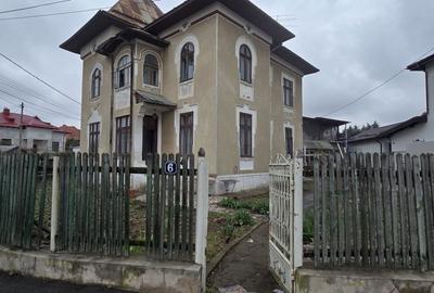 Casă cu 6 camere decomandat cu Teren 461 Mp în Central - 15