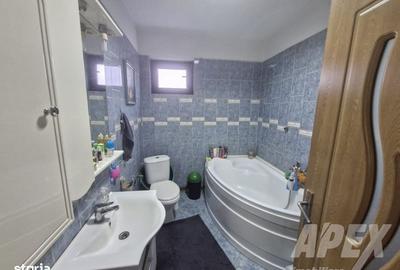 Casă cu 3 camere în Central