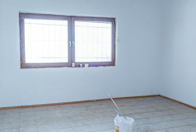 Spațiu industrial, de 300 mp, în Central - 3