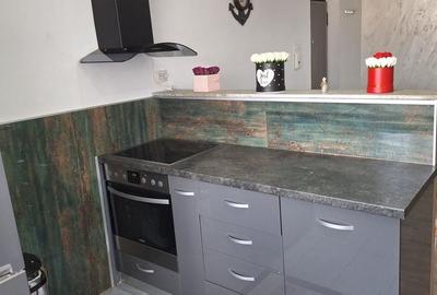 Apartament cu 3 camere decomandat în Central - 2